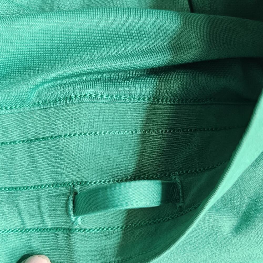 Lululemon Hotty Hot HR 4” Size 4 Kelly Green Activewear Activewear Trending - Picture 5 of 9
